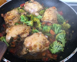 Foto del paso 4 de la receta: Cuscús con pollo y verduras estilo marroquí (fácil y rápido)
