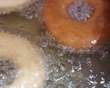 A picture of step 4 of Chocolate Donuts.