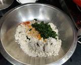 A picture of step 3 of Bajri Roti.