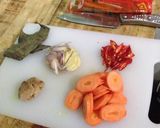 Foto langkah ke 1 dari resep Sayur Bayam Sosis.