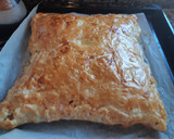 Foto del paso 5 de la receta: Empanada de puerro, pechuga pavo y queso