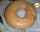 A picture of step 8 of Potatoes donut pie.