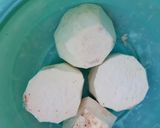A picture of step 1 of Yam pancake.