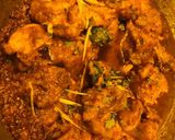 A picture of step 4 of 3 spice chicken karahi.