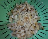 Foto langkah ke 2 dari resep Tahu Kikil oseng.