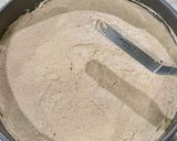 A picture of step 9 of Apple Cake with Streusel Topping.