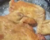 Foto del paso 2 de la receta: Frijoles negros con pollo empanizado y pasta roja