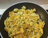 Foto del paso 3 de la receta: Arroz frito para niños