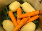 Caldo de verduras. Olla exprés