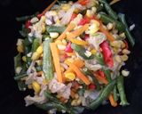 Foto langkah ke 5 dari resep Oseng Jagung Manis.