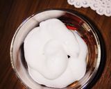 A picture of step 18 of Strawberry pudding.