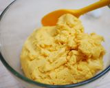 Foto langkah ke 2 dari resep Custard Cookies.