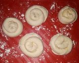 A picture of step 7 of Katmer/layered flat bread.