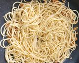 Foto langkah ke 3 dari resep Spicy Tuna Pasta.