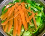Hình bước làm 3 của món Phở xào lòng vịt