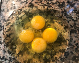 Foto del paso 4 de la receta: Tortilla de patatas con truco
