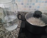 Foto del paso 2 de la receta: Alubias con calamares y gambas