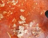 Foto del paso 4 de la receta: Bistec de res en salsa roja