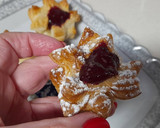 Foto del paso 4 de la receta: Tartaletas flor de hojaldre