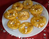 दिवाळी विशेष शाकाहारी पाकातील डोनट रेसिपी (pakatil doughnut recipe in marathi) रेसिपी स्टेप 8 फोटो