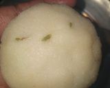 A picture of step 4 of Stuffed Kakara Pitha.