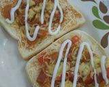 Foto langkah ke 4 dari resep Pizza Dirumah Saja.