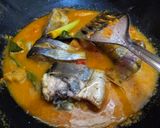 Foto langkah ke 4 dari resep Asam Padeh Ikan Patin.