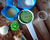 A picture of step 2 of Moringa icecream.
