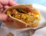 A picture of step 7 of Roasted Potato, Egg & Chz Taco/Burrito.