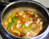 A picture of step 2 of Kadhi Chawal.