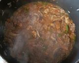 Foto del paso 4 de la receta: Tostadas de carne molida y champiñones