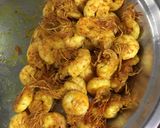A picture of step 3 of Vegetable Prawn Curry.
