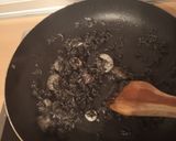 Foto del paso 3 de la receta Cucharitas de arroz negro rápidas