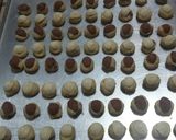 Foto langkah ke 4 dari resep Kue Sagu Cococrunch.