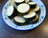 Foto del paso 1 de la receta: Calabacín en escabeche