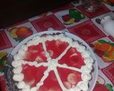 Foto del paso 7 de la receta: Tarta de frutilla con crema de leche😋