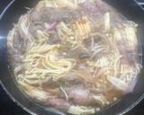 Hình bước làm 4 của món Bò cuộn nấm kim chi