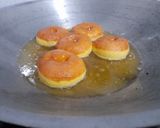 Foto langkah ke 9 dari resep 239. Donat Labu🍩.