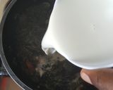 A picture of step 6 of Managu in coconut milk.