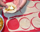 Foto langkah ke 7 dari resep Pastel Goreng Isi Sayur Telur.