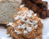 A picture of step 6 of Greek Strapatsada Eggs.