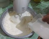 Foto langkah ke 5 dari resep 🌹Bolu Kukus Mawar🌹.