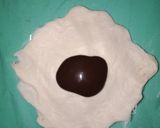 Foto langkah ke 3 dari resep Bakpao lembut isi coklat.