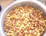 A picture of step 1 of CEREALS (Githeri).