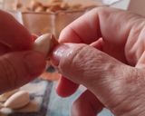 Foto del paso 3 de la receta: Agua de almendras, sin filtrado 💧🌱 "leche" o bebida vegetal