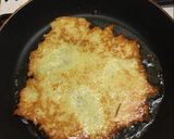 A picture of step 4 of Potatoes pancakes (zemiakové placky).