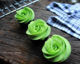 Foto langkah ke 7 dari resep Eggless Coklat Cupcake.