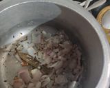 A picture of step 1 of Soya Pyaaz Pulao.