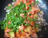 صورة لخطوة 3 من وصفة حشوة الدجاج المفضلة 💖😋