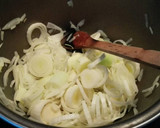 Foto del paso 1 de la receta: Vichyssoise o crema de puerros
